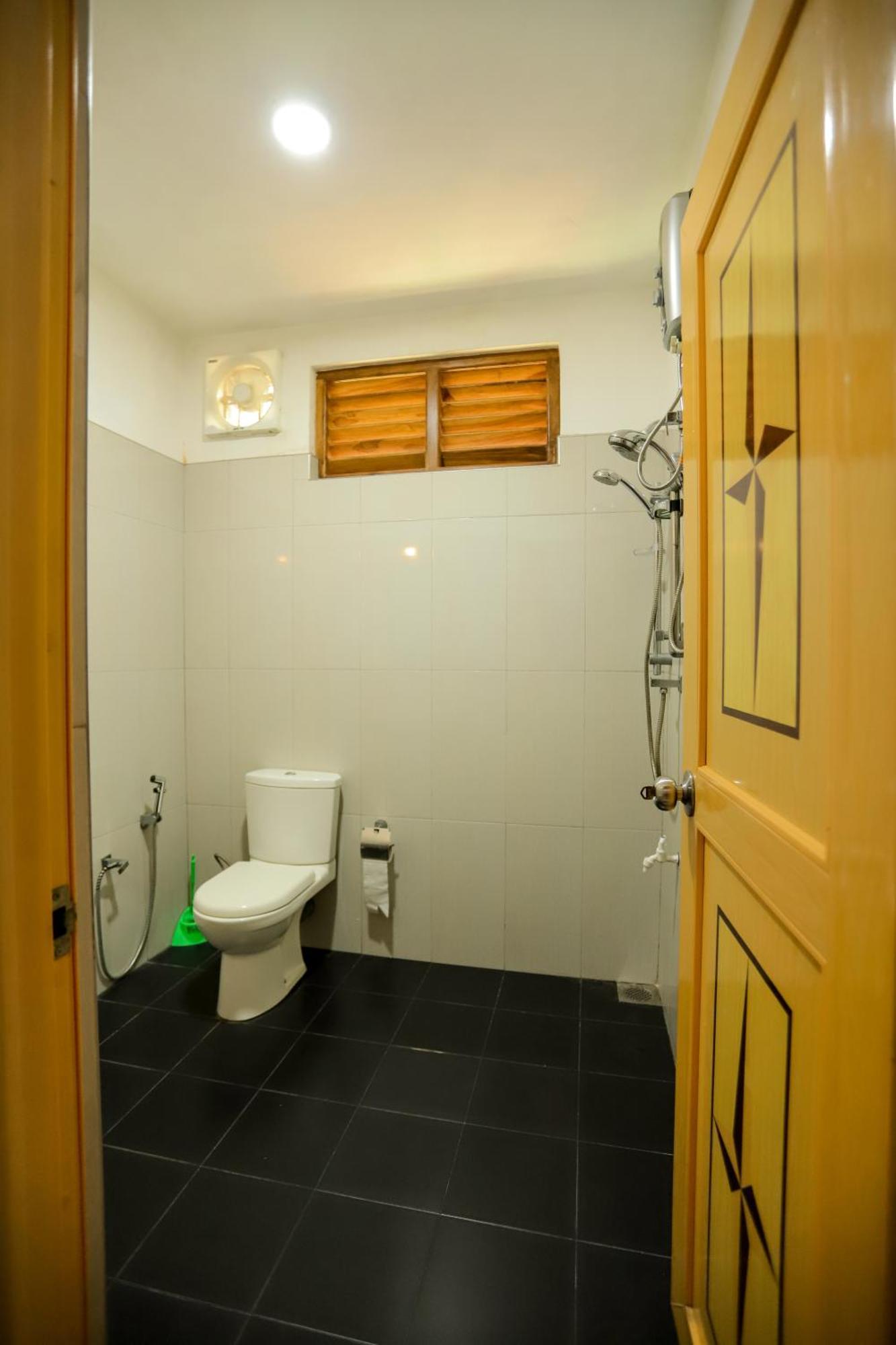 Serene Home Stay Udawalawe Ngoại thất bức ảnh