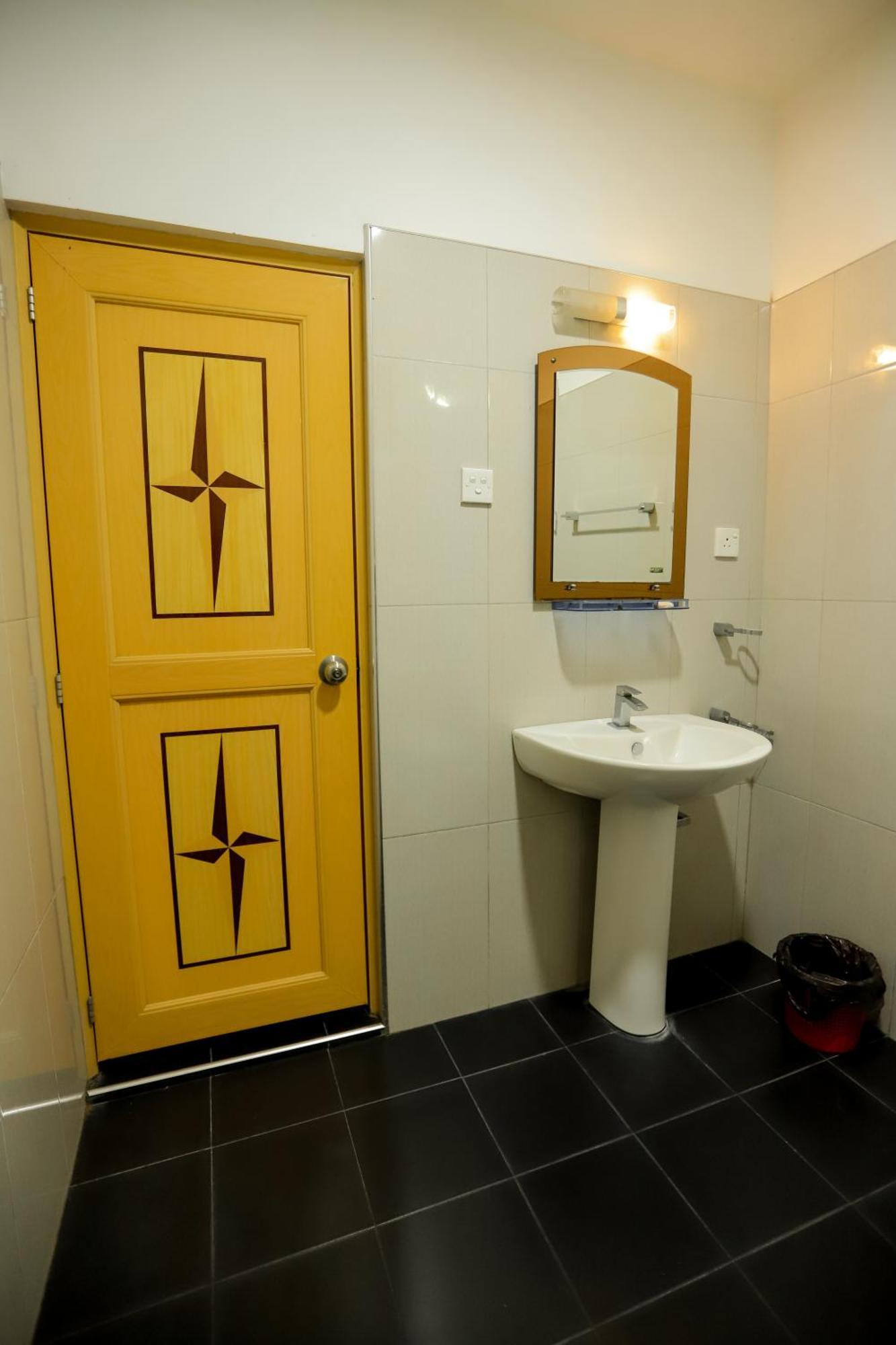 Serene Home Stay Udawalawe Ngoại thất bức ảnh