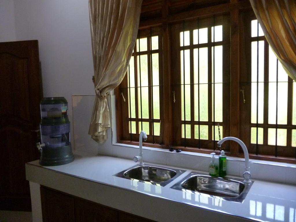 Serene Home Stay Udawalawe Ngoại thất bức ảnh