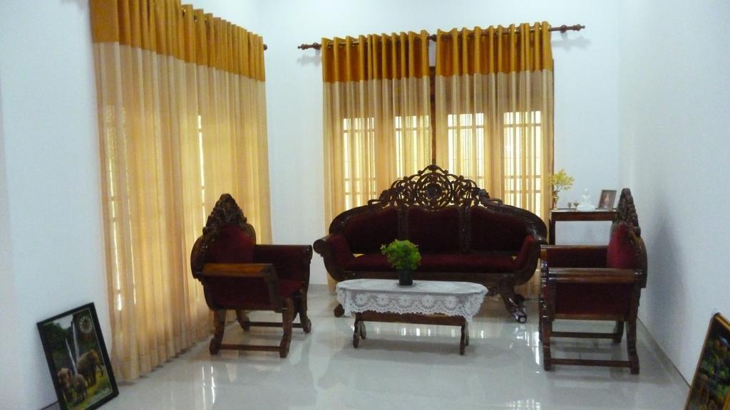 Serene Home Stay Udawalawe Ngoại thất bức ảnh