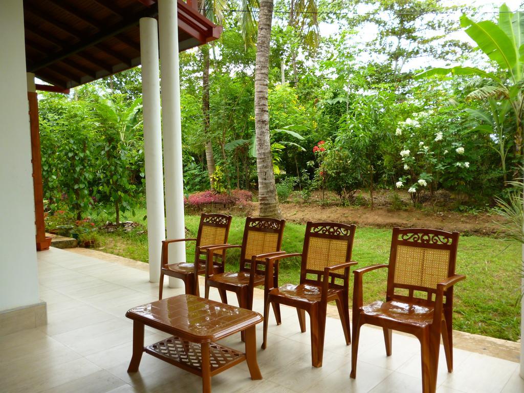 Serene Home Stay Udawalawe Ngoại thất bức ảnh